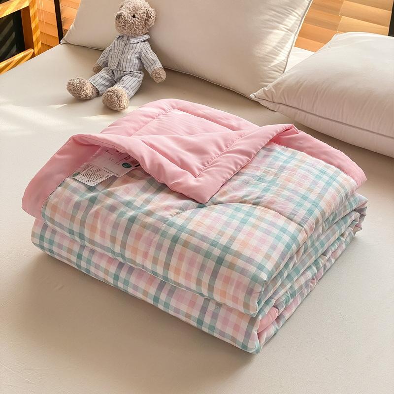Japanese Plaid Printed Summer Thin Quilt Simple Breathable Air Conditioning Blanket for Office Soft Home Decoration for Bedroom
