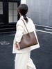 2026 New Style Soft Top Grain Cowhide Tote Bag for Work Commute - Versatile, High-End, Large Capacity Shoulder Bag