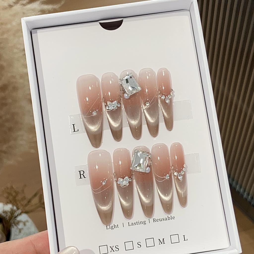 Ice-transparent Gradient Smile Cat Eye Rectangular Diamond Pearl Small Broken Diamond Sweet Sniper Wear Armor