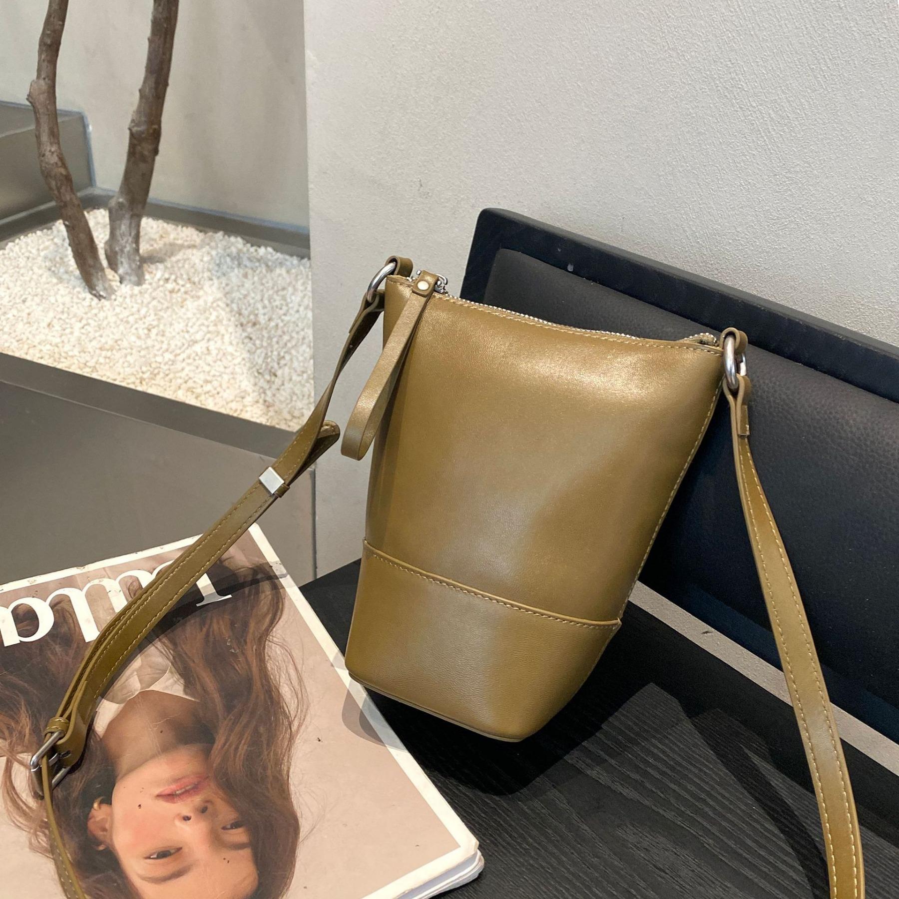 Bolsos de Mujer de Cuero Vacuno, Bolsos de Mujer, Bolsos Balde Modernos y Prácticos, Bolsos Concha, Bolsos Diagonales Sencillos y Versátiles verde oliva