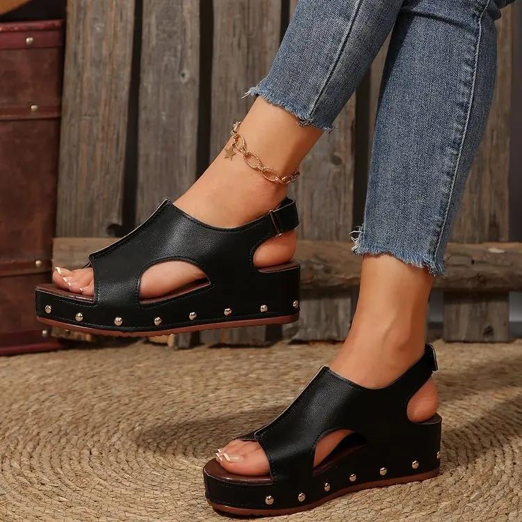 2025 New Women's Slope Heel Sandals Women's Summer New Rivet Fashion Casual Thick Bottom Sandals, Slippers
