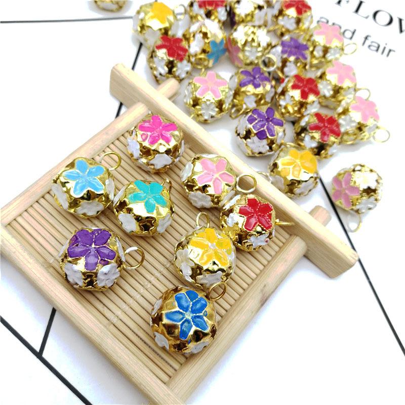 DIY Schmuckzubehör Blumenglocken Hohlglocken Cloisonné-Glocken Tropfölfarbene Haustierglocken Blumenkugel Eisenglocken