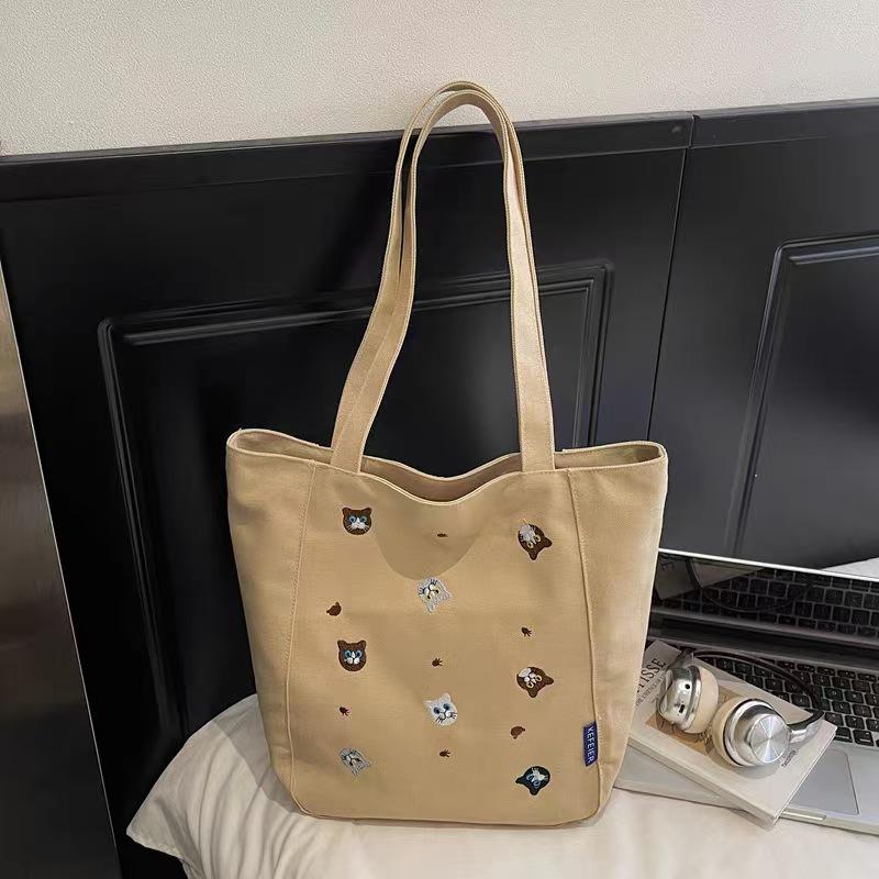 

Cute Embroidery Cartoon Canvas Shoulder Bag Simple Casual Large Capacity Vintage Commuter Tote for Women KTB хаки
