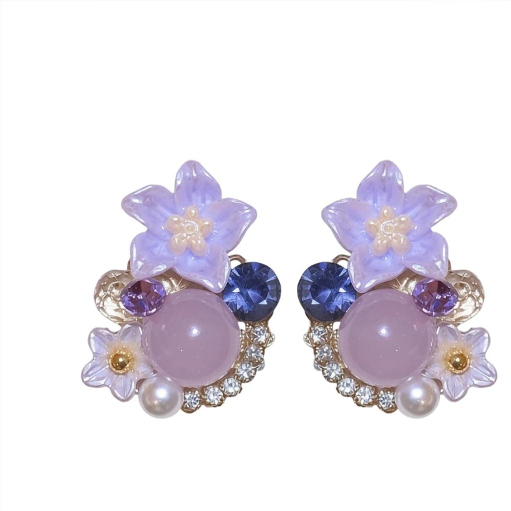 Slightly Inlaid Purple Flower Stud Earrings for Women Are Super Good-looking, Unique and Beautiful Earrings 1011 New Models, Popular Earrings This