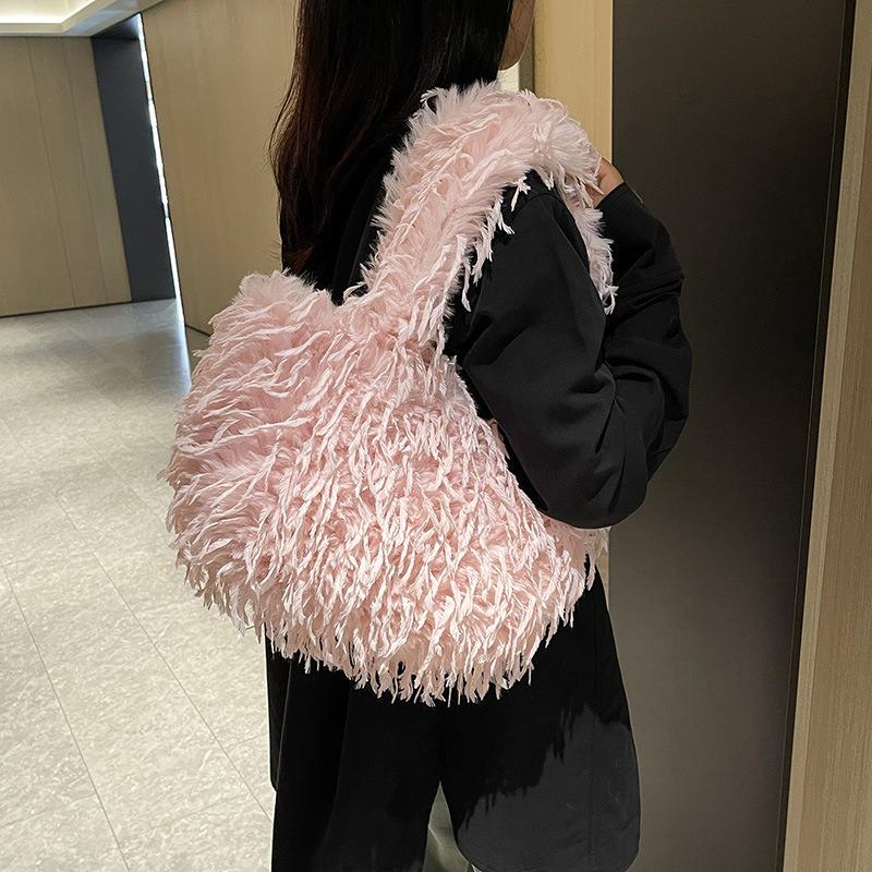Plush Bag Women's Large-capacity New Autumn and Winter Versatile Plush Shoulder Bag Commuter Tote Bag
