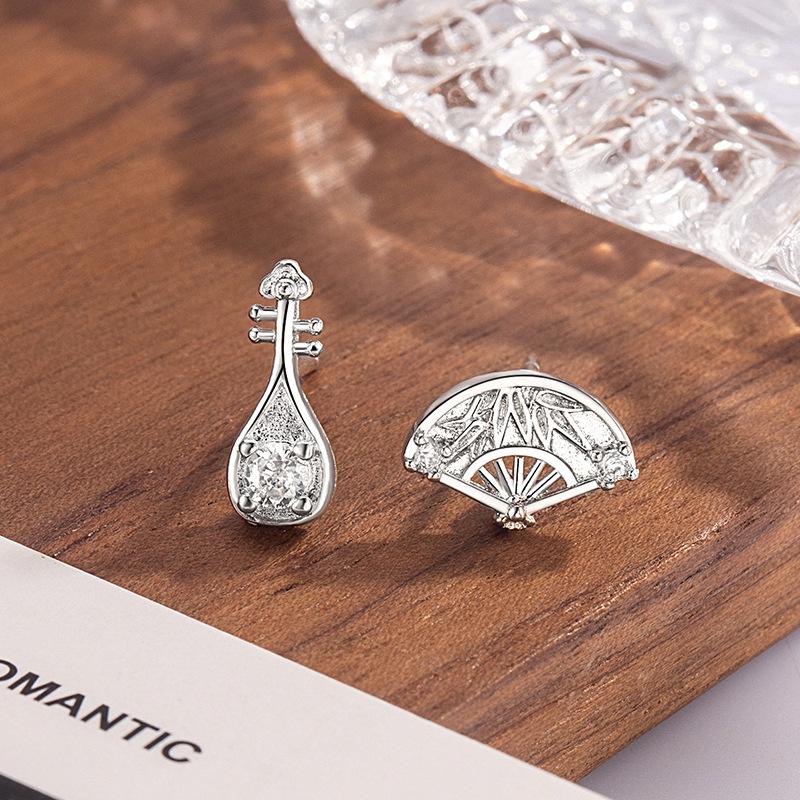

2026 Charm Pony Stud Earrings Women s Mini Synthetic Zircon Lucky Horse Earring Party Music Festival Daily Jewelry