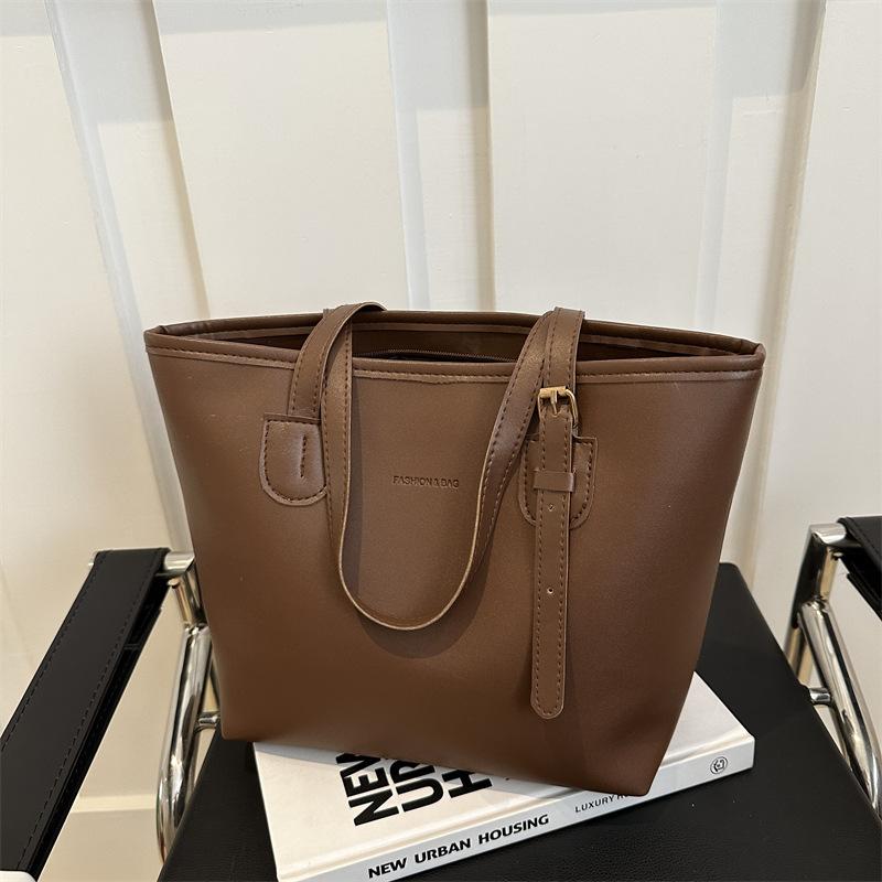 Maillard Fashion Bag Women's Large Capacity New Casual Retro One-Shoulder Class Commuter Tote Bag