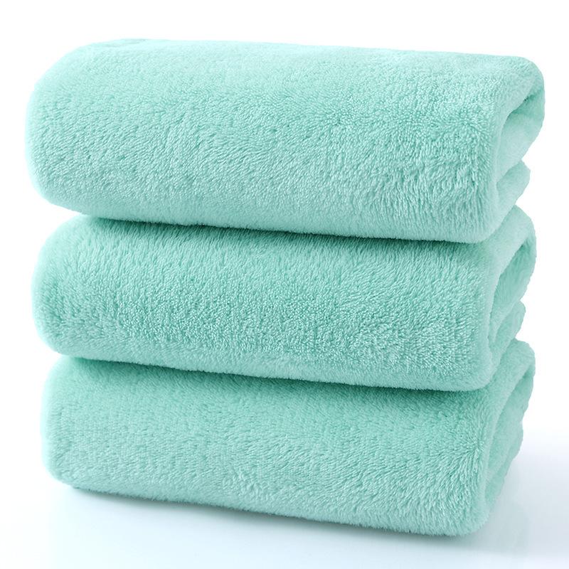 

Полотенце из кораллового флиса, быстросохнущее, впитывающее, с вышитым логотипом - мягкий и милый подарок 35*75cm±3