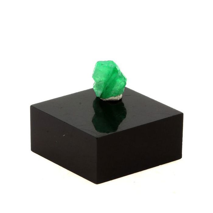 Pierres et Minéraux. Emeraude. 1.34 ct. Mingora emerald deposit, Swat District, Pakistan.