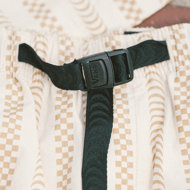 Vans X Spitfire Collaboration Checkerboard Wave Stripe Casual Shorts Women Shorts Off-White VN000GJSDJR