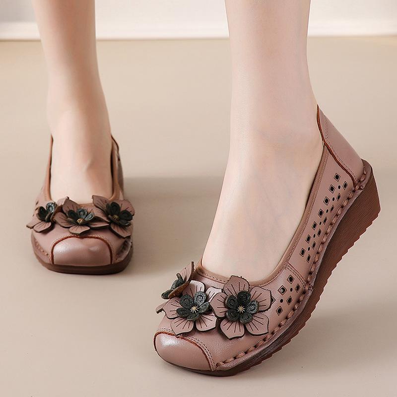 Summer New Women's Platform Wedge Sandals - Cut-Out Slip-On Design with Bohemian Flair, Vintage-Inspired Versatile Flats for Casual Outings