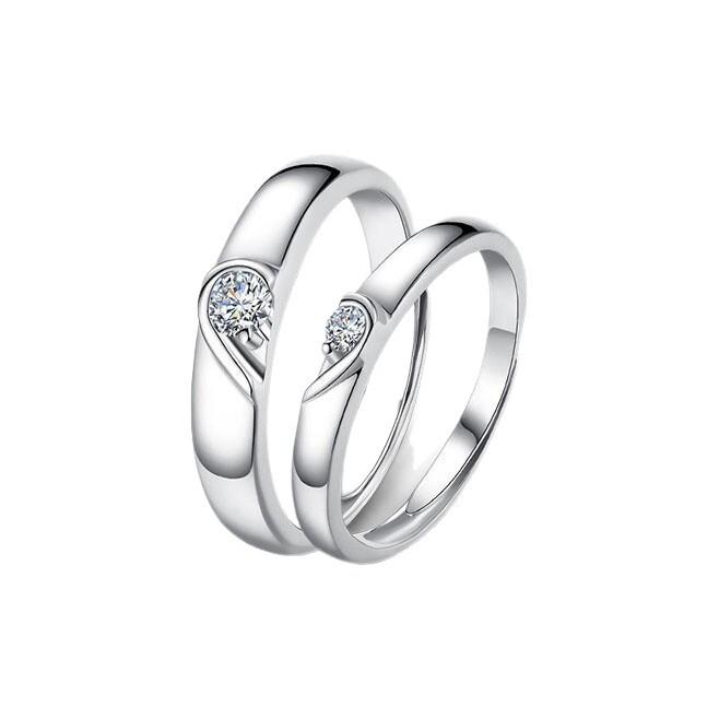 Eternal Love Moissanite Couple Rings: Silver Bands for Men & Women - Perfect for Proposals, Birthdays, or Valentine's Day.