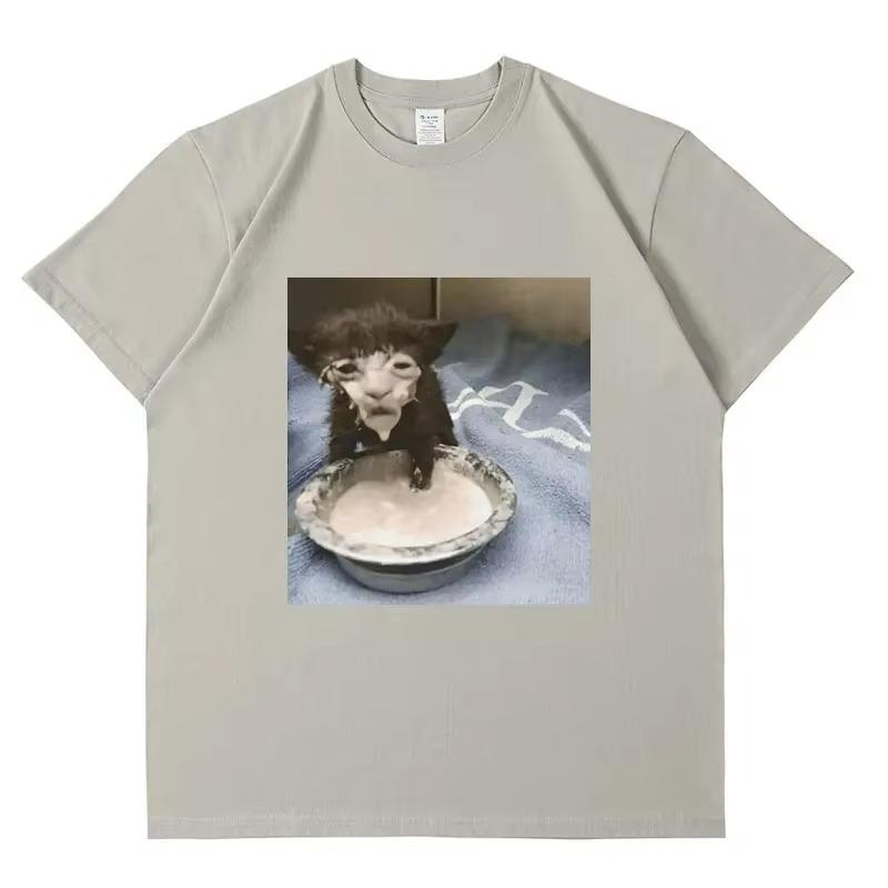 2025 Summe Milk Face Cat Meme Print T Shirt Weird Humor Funny Cat Graphic Mens Women Fashion 100 Pure Cotton Printed Tshirt