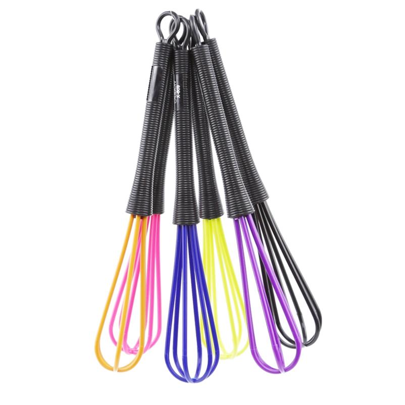 Plastová metla na šlehání krémů na vlasy