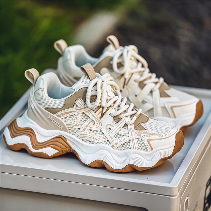 

Модная мужская дышащая сетка 2025 Летняя новая коллекция Повседневная обувь на толстой подошве Универсальные удобные кроссовки на массивной подошве, увеличивающие рост 39 бежевый
