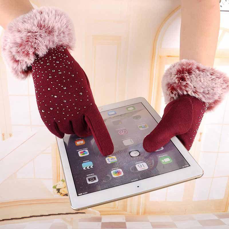 Luxurious Womens Fashion Winter Outdoor Sport Warm Fur Crystal Thick Finger Gloves Mittens