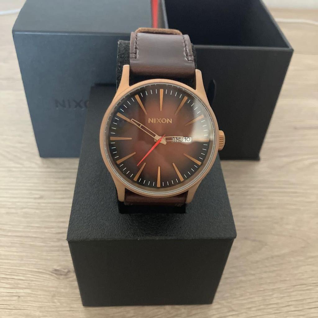 Used [Good condition] Nixon Sentry Leather Bronze/Black