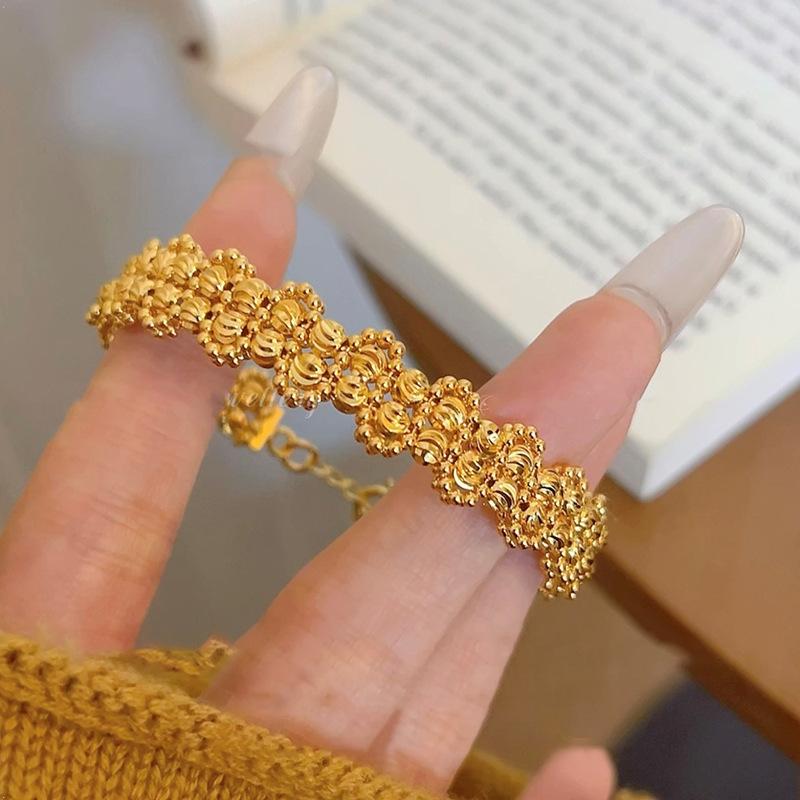 24K lace flash bracelet light luxury high-end temperament bracelet retro niche design jewelry women