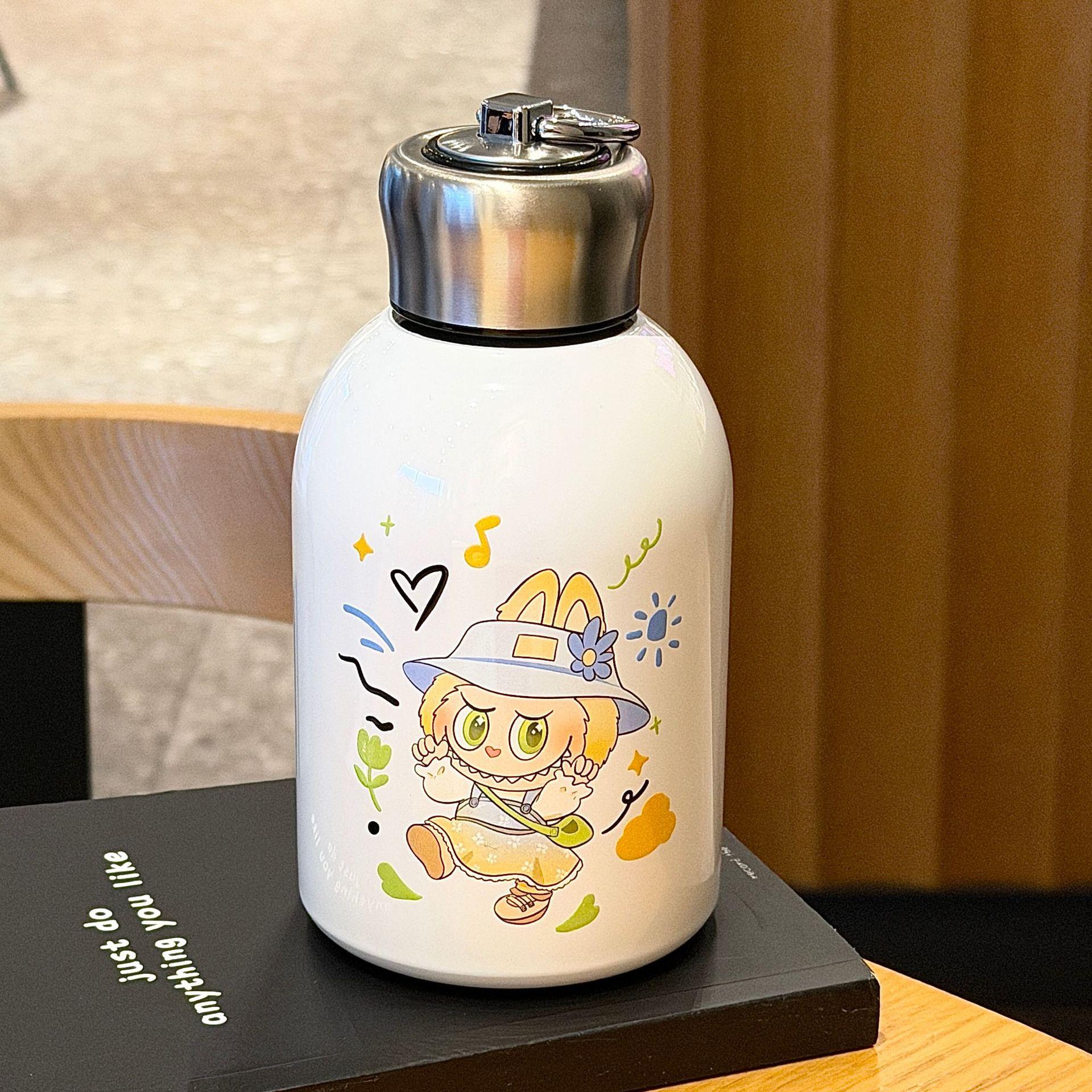 

600Ml Small Fat Ding Thermos Cup Cartoon Cute Water Cup Outdoor with Carrying Ring Big Fat Ding Water Cup 600ml білий