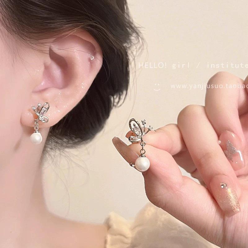 Exquisite zircon butterfly pearl stud earrings femininity earrings unique personality earrings