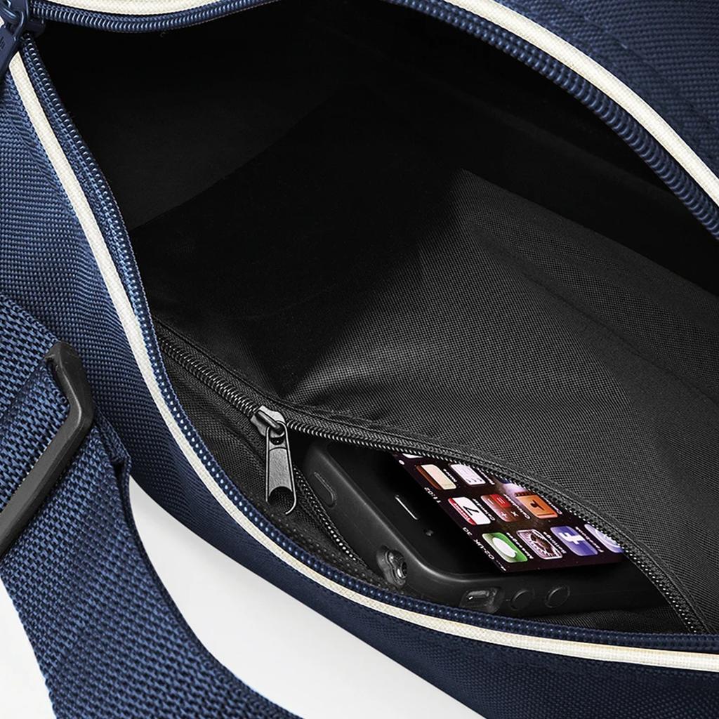 BagBase Bolsa de Ombro Retrô Ajustável (18 litros)