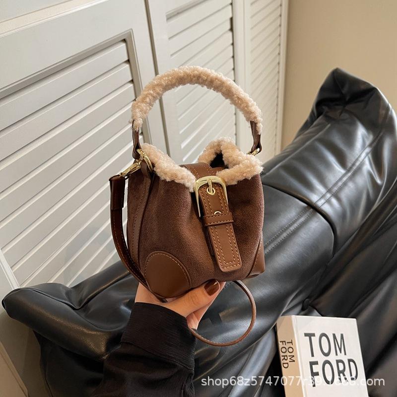 Shoulder bag women's 2025 autumn/winter new casual retro plush bag versatile mini bag wool handbag crossbody bag