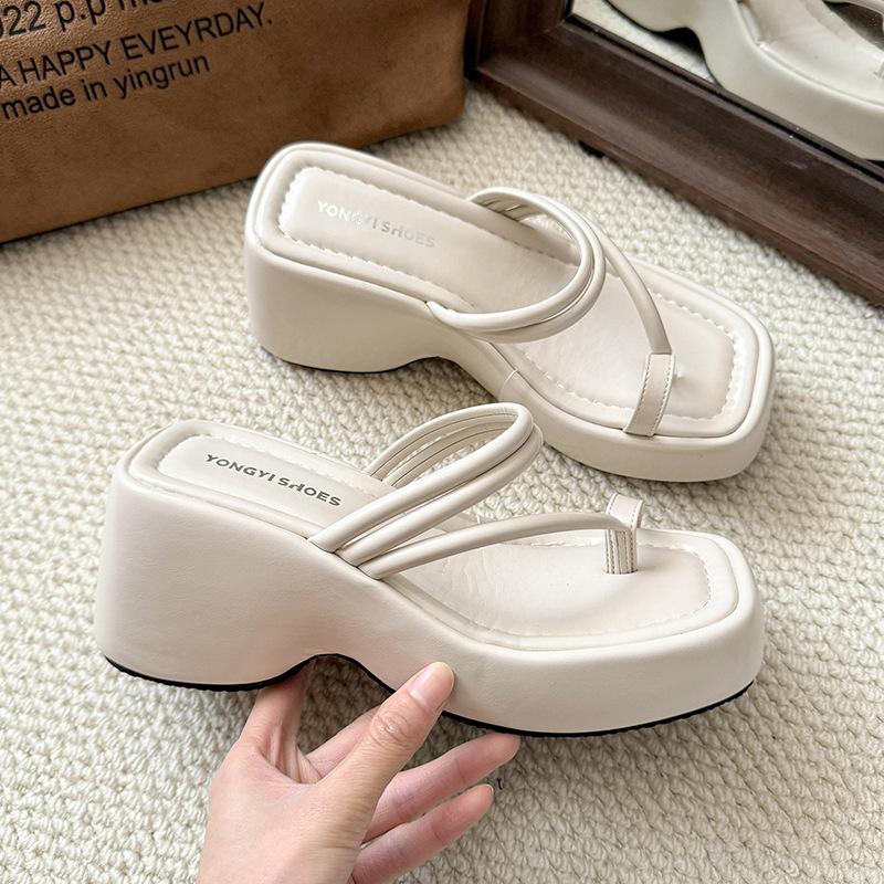 French niche wedge heel thick bottom cover toe cool slippers 2025 summer new European and American small man height increase half slippers women