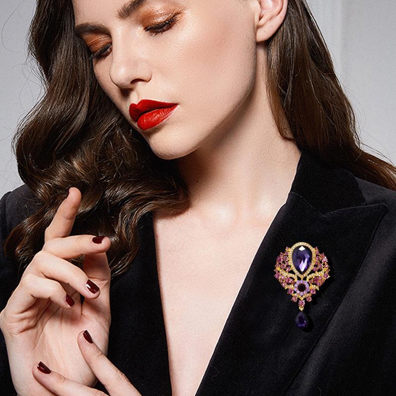 Women Crystal Water Drop Pendant Brooch Rhinestone Clothing Accessories Pin