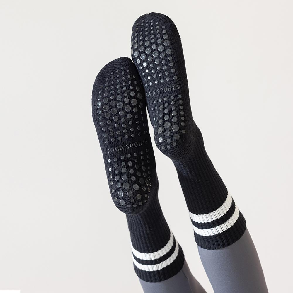 Seamless Custom Logo Grip Barre Trampoline Socks Ankle Pilates Non Slip Yoga Socks Lulu Compression Cotton Tube Terry Crew Socks