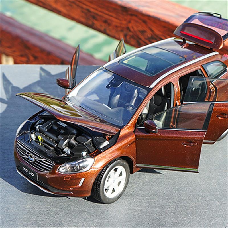 1:18 2015 Volvos XC60 SUV Alloy Car Model Diecasts Metal Vehicles Car Model High Simulation Collection Kids Toy Gifts Decoration