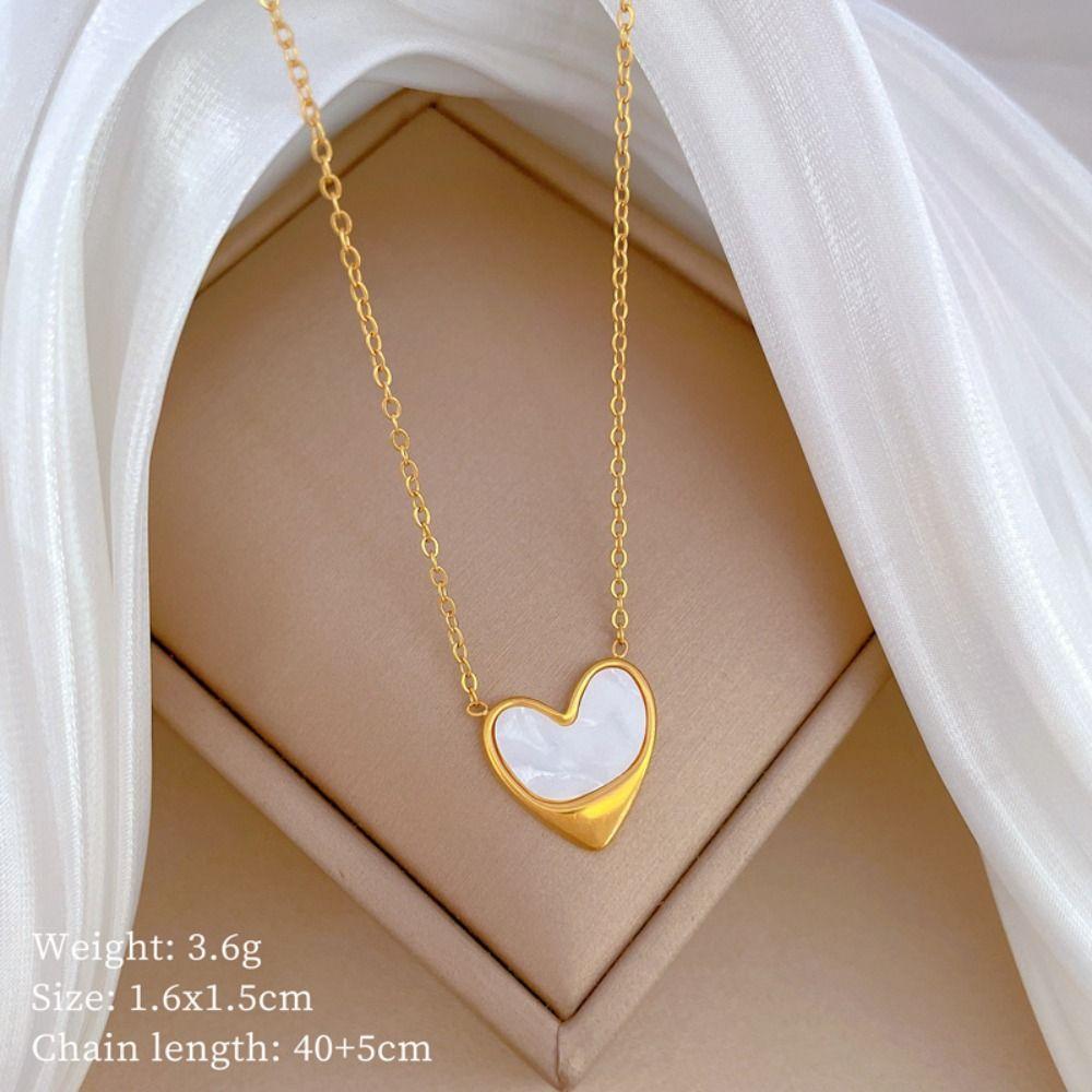Titanium Steel Pendant Necklace Tilted Shell Heart Clavicle Chain New Necklace  Jewelry Accessories