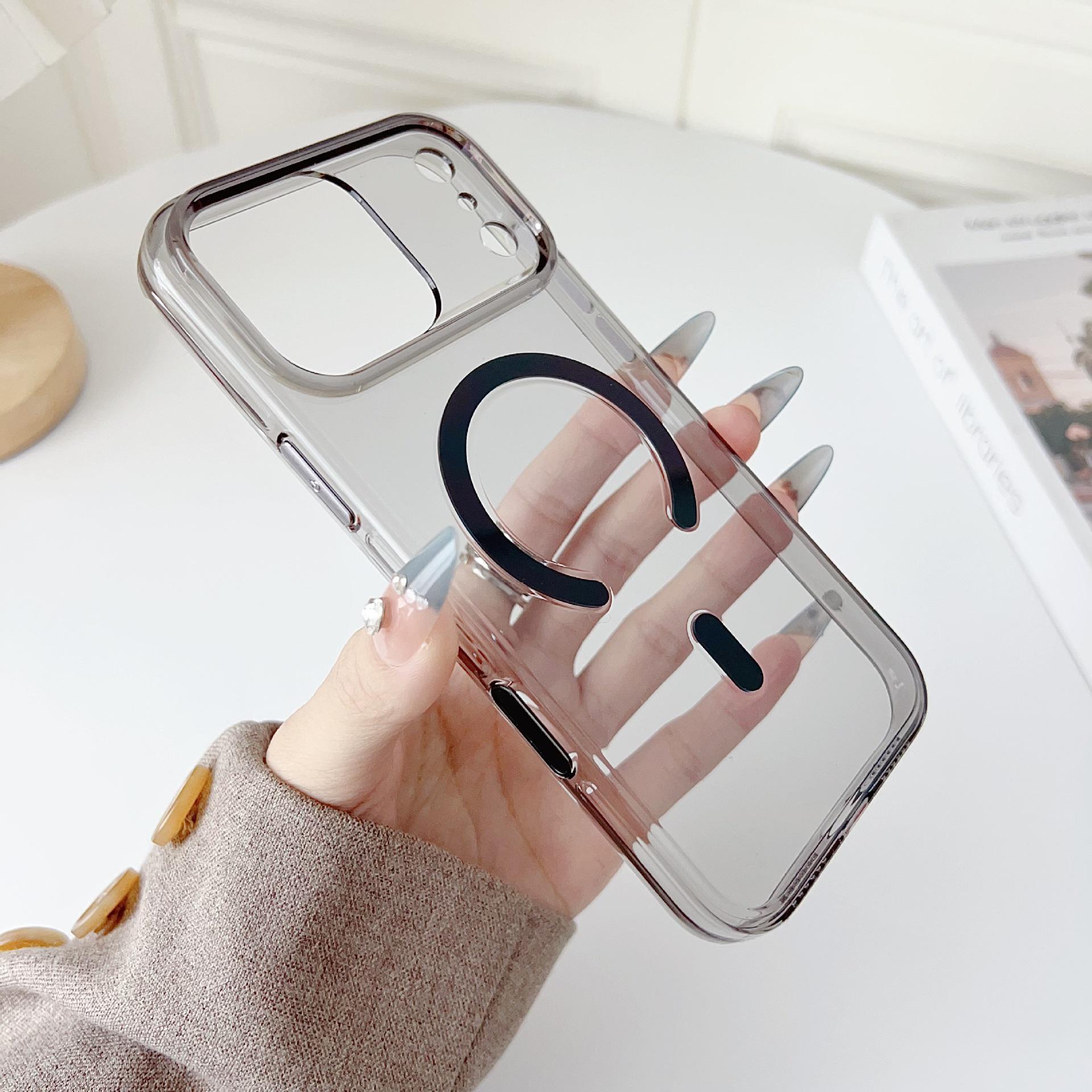 

iPhone 17 Pro Max High Transparency Magnetic Case with Metal Buttons - Thickened Hard Cover iPhone 17 чёрный